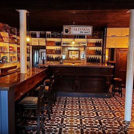 Tw O Connell Old World Irish Pub Villa Cahersiveen Dış mekan fotoğraf